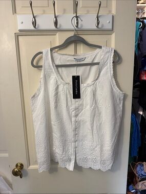 White Eyelet Button-Front Sleeveless Top
